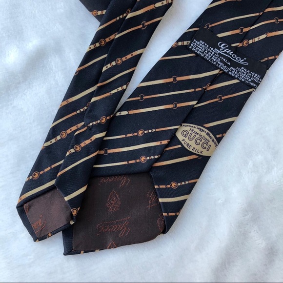 Auth. GUCCI Tie - Picture 3 of 9